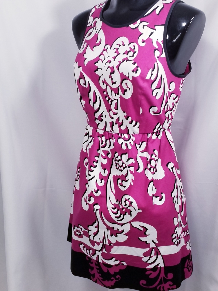 Crown & Ivy Sleeveless Dress (Petite 6)